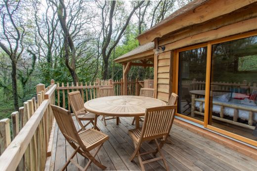 Cabane perchée «Nessie» en Bretagne avec spa