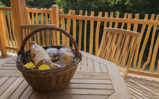 Cabane perchée «Lewis» en Bretagne