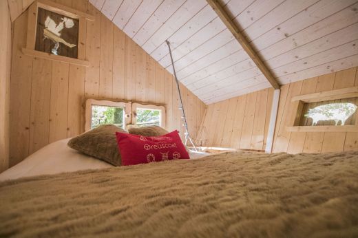 Cabane dans les arbres «Ben Nevis» en Bretagne