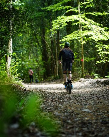 Balade encadrée en e-trottinette au Domaine du Treuscoat