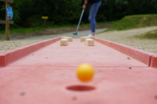 Parcours de minigolf au Domaine du Treuscoat